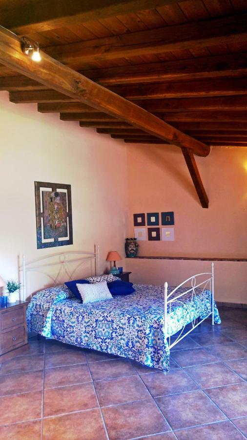 Casa Il Faro Villa Con Piscina Кастелмола Екстериор снимка